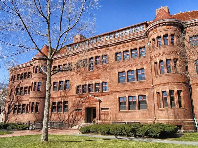 Harvard Funding Restored: Court Blocks Trump’s Freeze over Antisemitism Claims